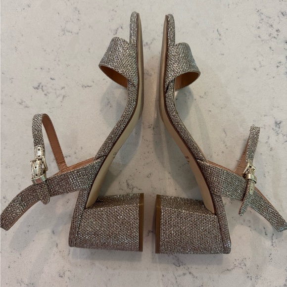 Cole Haan Womens Josie Gold Glitter Block Heel Dress Sandals Shoes Sz 9.5B NEW - Picture 7 of 10